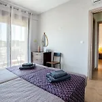 House Rytha Apartament