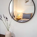 Apartament House Rytha *