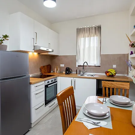 House Rytha Apartament